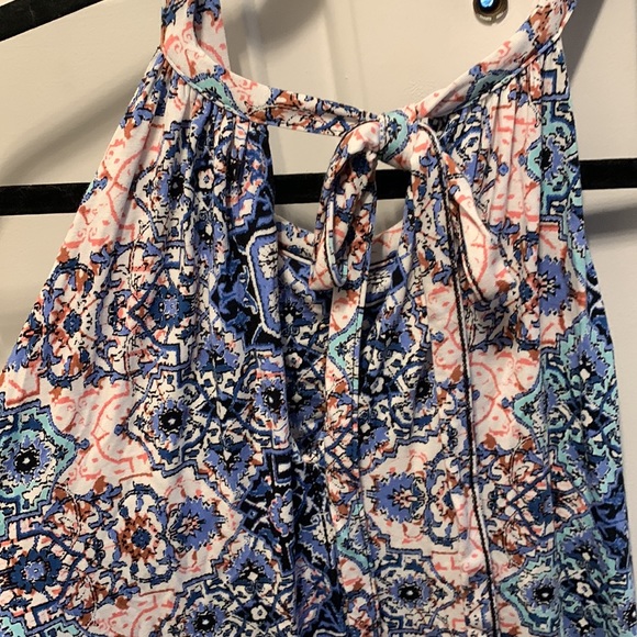 Printed flowy tie back dress - Picture 6 of 6
